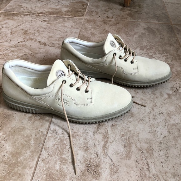 ecco womens oxford shoes
